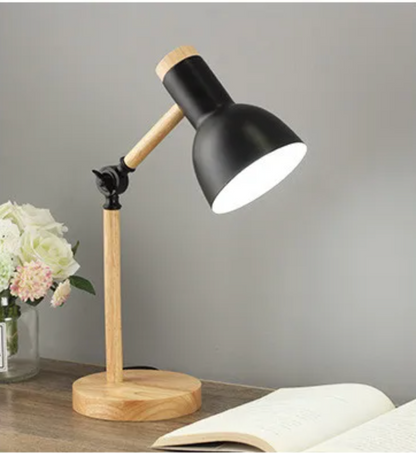lampe de bureau noire style scandinave