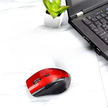 souris ergonomique sans fil couleur rouge avec ordinateur