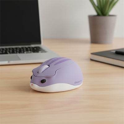 souris sans fil design forme hamster couleur violette devant ordinateur
