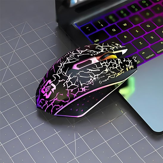 Souris sans fil gamer avec ordinateur