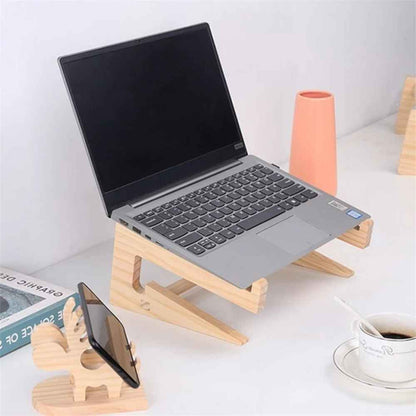 support pour ordinateur portable en bois sur bureau blanc