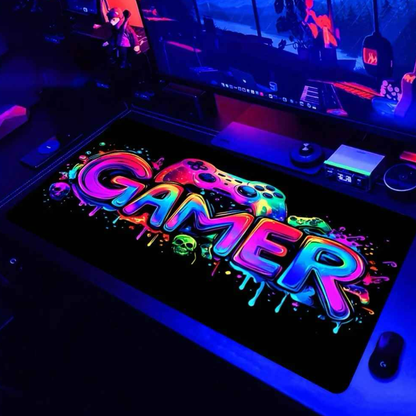 tapis de souris pour gamer avec lettres gamer sur bureau